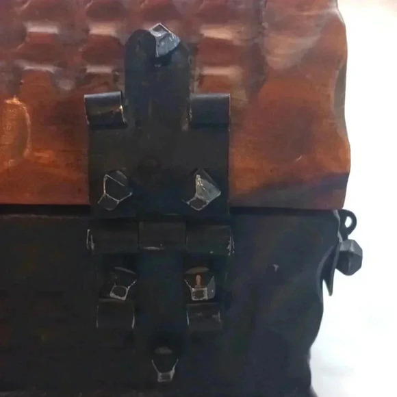 Vintage Rustic Wood Pirate Treasure Chest Jewelry Trinket Box Handmade.. - Picture 2 of 11